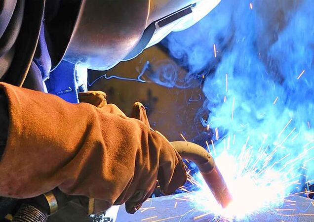 Welding fumes must be optimally captured to protect employees.